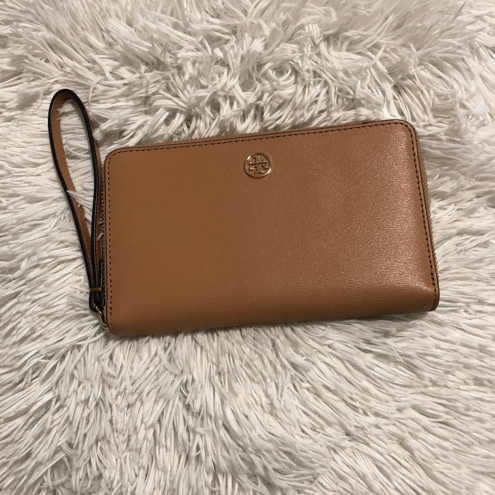 TORY BURCH ZIP CONTINENTAL WALLET